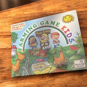 NIB Farming Game Kids Board Game 2008